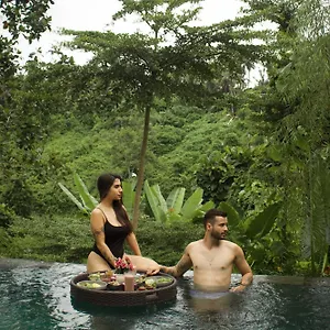 https://lerosa-valley-resort.ubudhotelsnow.com